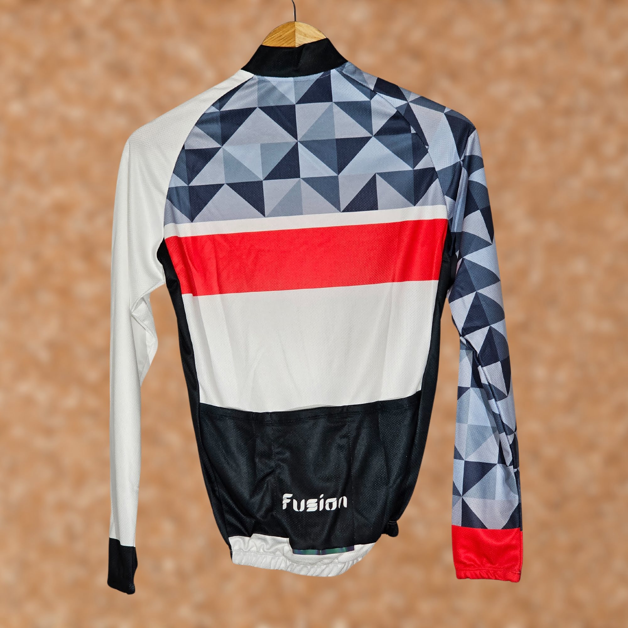 Fusion Cycling Jersey D2 High Quality Half/Full Sleeves Feature Lightweight Material