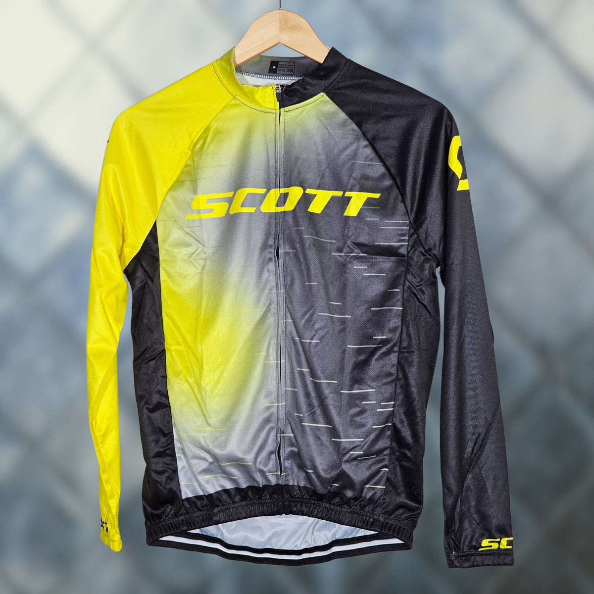 RC Cycling Jersey High QualityCycling Jersey High Quality Full Sleeves Feature Lightweight Material