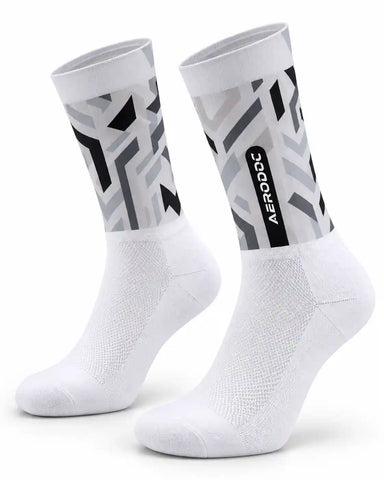 Stealth Flow Mid Calf Cycling Socks – Breathable Performance Aero Socks