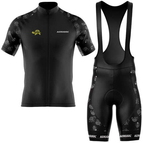 "Half-sleeve cycling kit with turtle pattern and gel-padded cycling shorts for comfort and performance."
