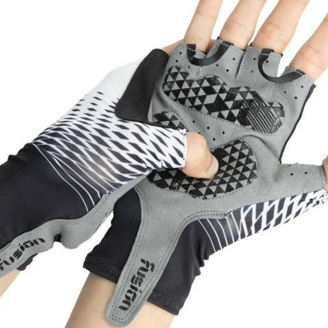 Fusion Sports Gloves Fingerless Unisex