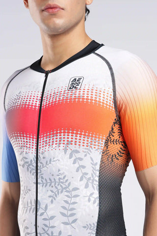 Aerodoc blazewave Tri Suit front chest and zipper detail