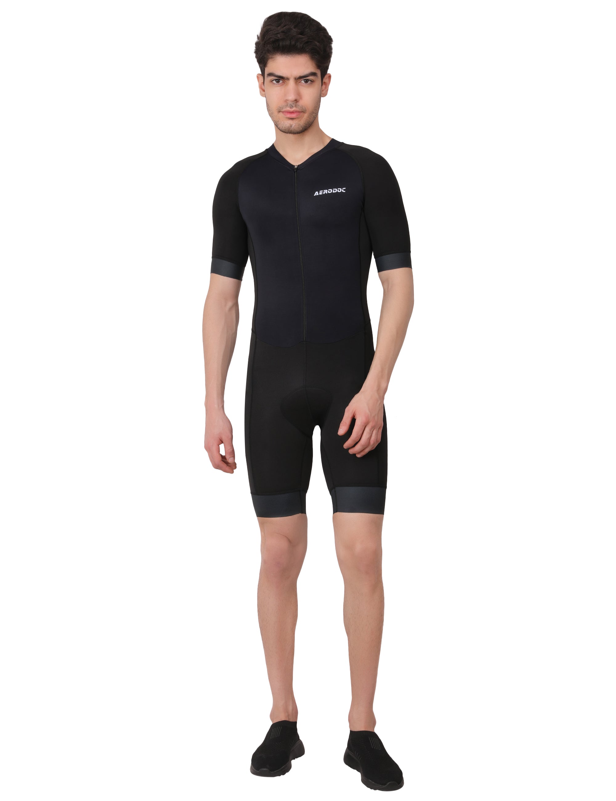 Front profile of the Aerodoc Blatic Sea Men Triathlon Suit highlighting its snug fit and premium material.