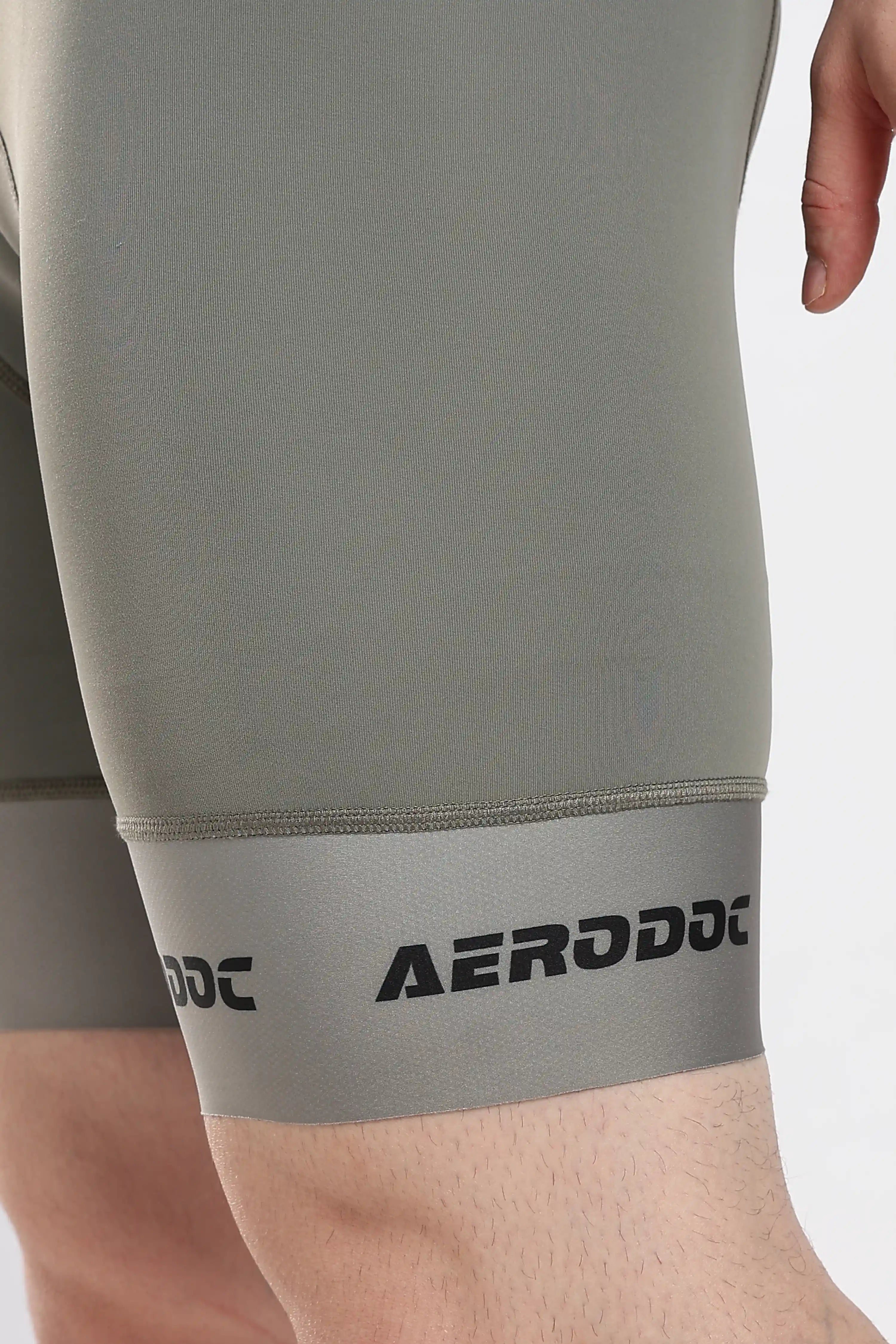 Cycling bib shorts leg gripper detail anti slip silicone band Aerodoc