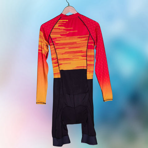  Detailed view of the Lycra and quick-dry mesh fabric used in the Red-Yellow Triathlon Suit for men and women.